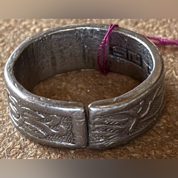 Vintage Men’s Wedding Band Ring “Costellano” Embossed Floral Matte sz10-10.25 - Picture 6 of 9
